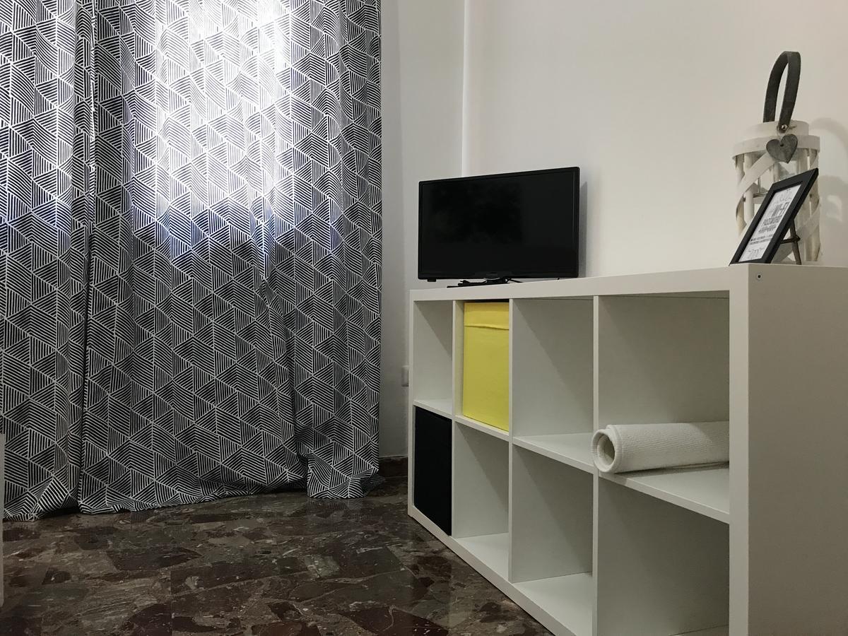 B&B Civico22 Civitanova Marche Esterno foto